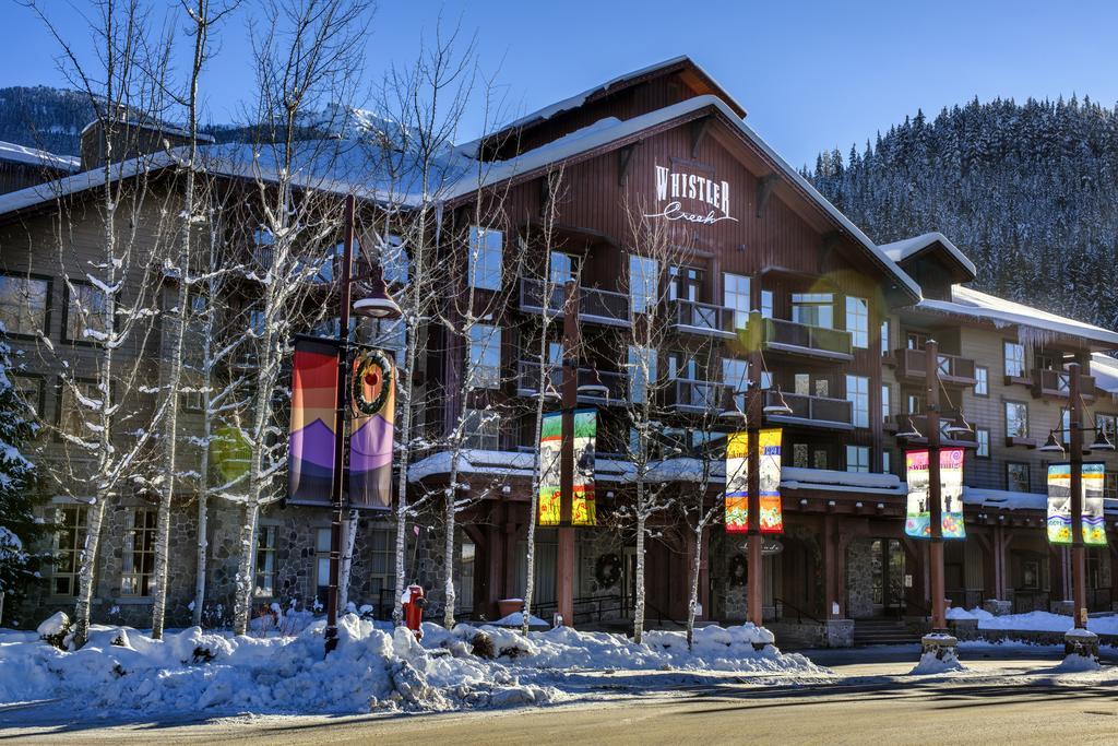 Lodging Ovations Hotel Уислър Екстериор снимка